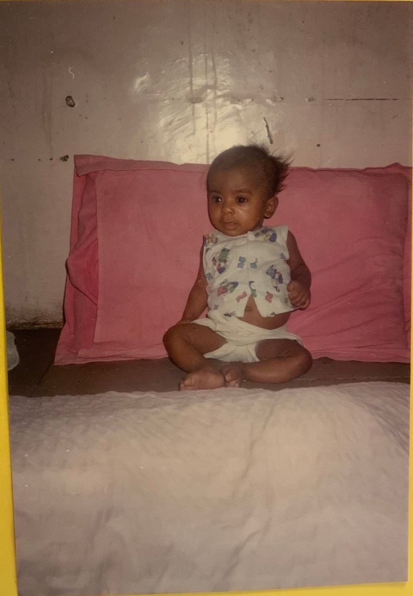 2B5203E4-2B22-4735-B364-38492DA2812F